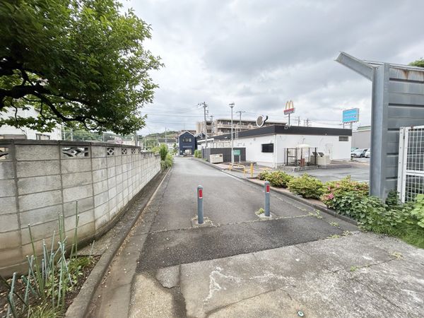 戸塚区上矢部町 土地 前面道路含む外観 戸塚区上矢部町 土地 前面道路含む外観