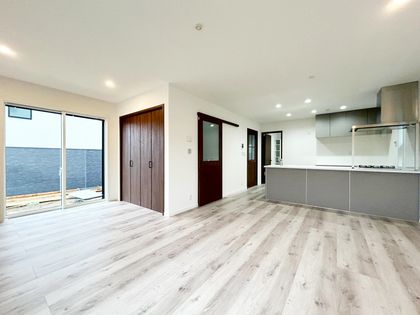 港南区下永谷2丁目 新築戸建 2号棟 リビング