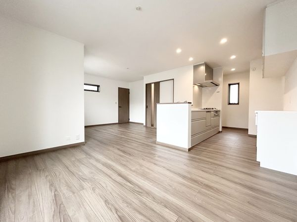 戸塚区戸塚町 新築戸建Aー1号棟 リビング