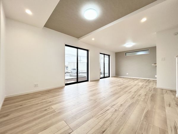 戸塚区矢部町 新築戸建2号棟 リビング