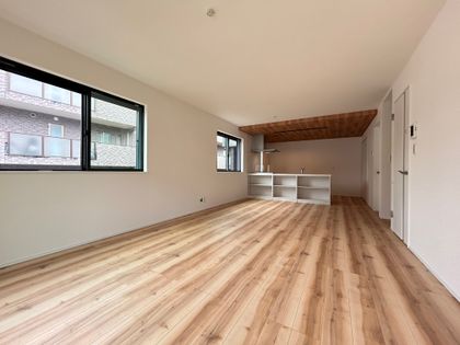 港南区日限山1丁目 新築戸建3号棟 リビング