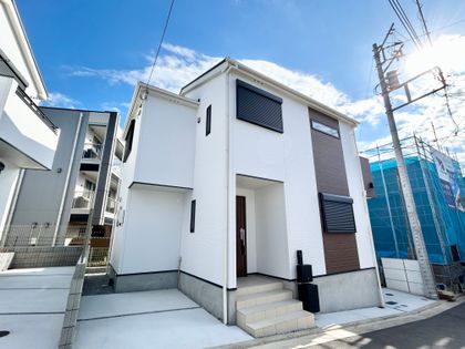 戸塚区汲沢町 新築戸建5号棟 外観