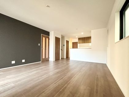 泉区中田南2丁目 新築戸建1号棟 リビング