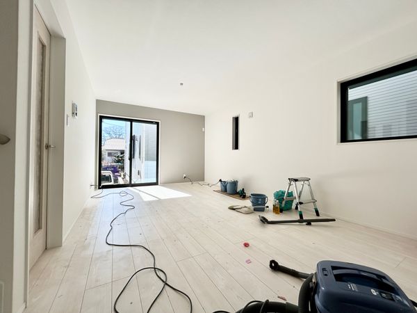 泉区中田南2丁目 新築戸建3号棟 リビング