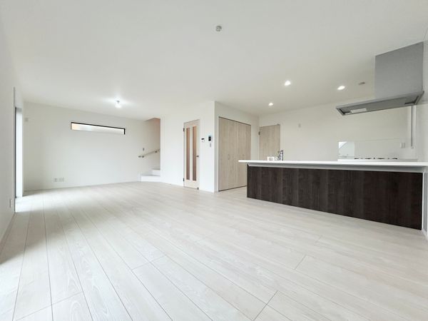 戸塚区原宿2丁目 新築戸建 リビング 戸塚区原宿2丁目 新築戸建 リビング