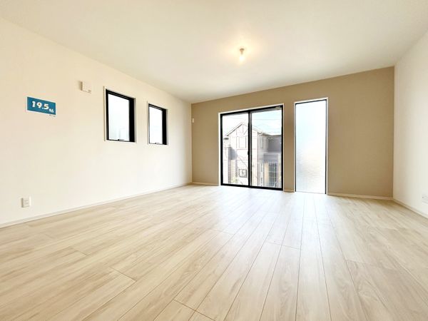 戸塚区戸塚町 新築戸建 2号棟 リビング