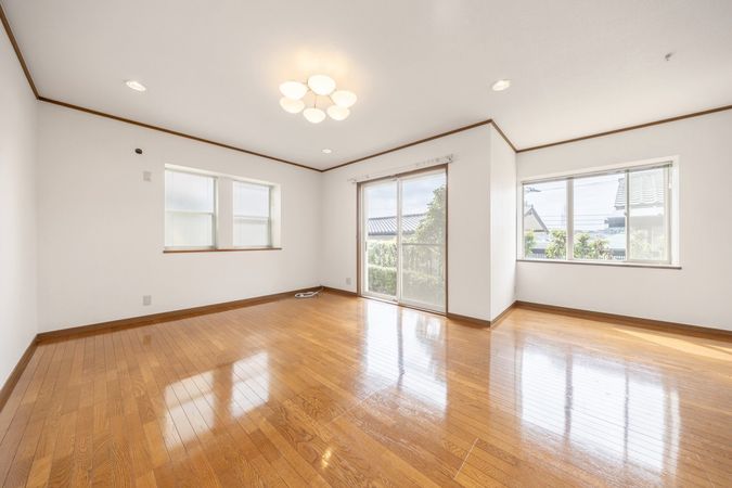 戸塚区鳥が丘 戸建 リビング