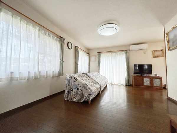 戸塚区舞岡町 戸建 リビング