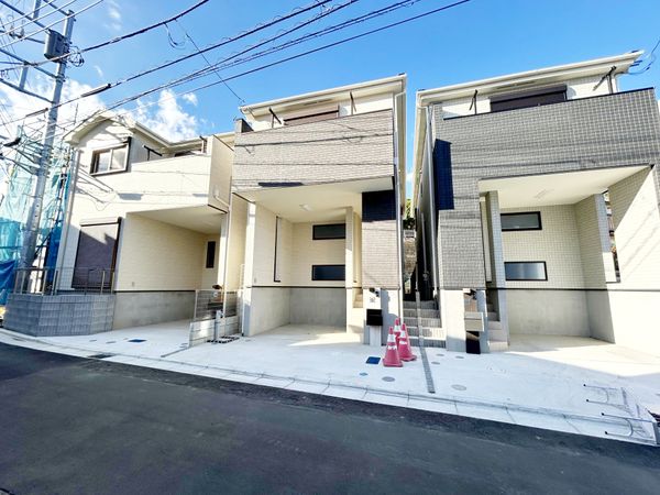 戸塚区戸塚町 新築戸建A-3号棟 駐車場