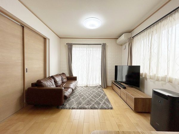 戸塚区矢部町 戸建 リビング