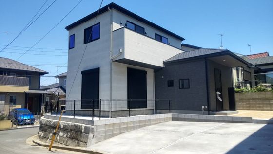 戸塚区汲沢町 新築戸建 駐車場