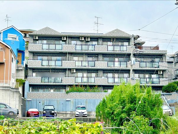パークヴィル下永谷 参番館 外観