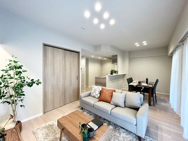 グランシティユーロコート戸塚 リビング グランシティユーロコート戸塚 リビング