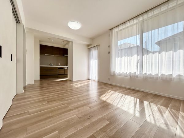 ヒルズ戸塚ヴェルデスクエア リビング