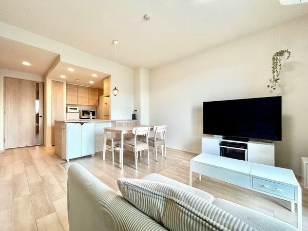 ヒルサイドフォレスト横浜戸塚 リビング