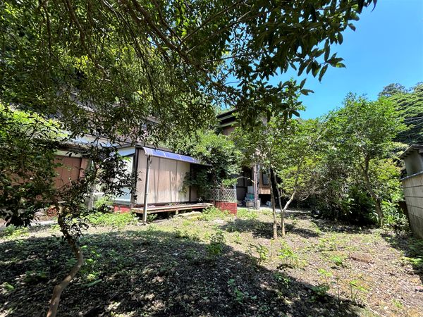 鎌倉市西御門1丁目 古家付き土地 土地写真 鎌倉市西御門1丁目 古家付き土地 土地写真