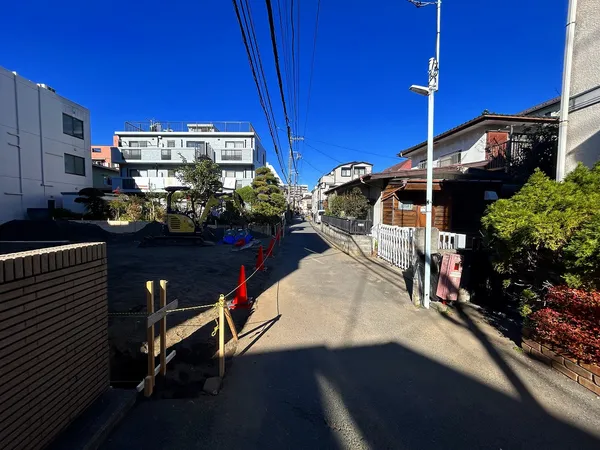 前面道路含む現地写真