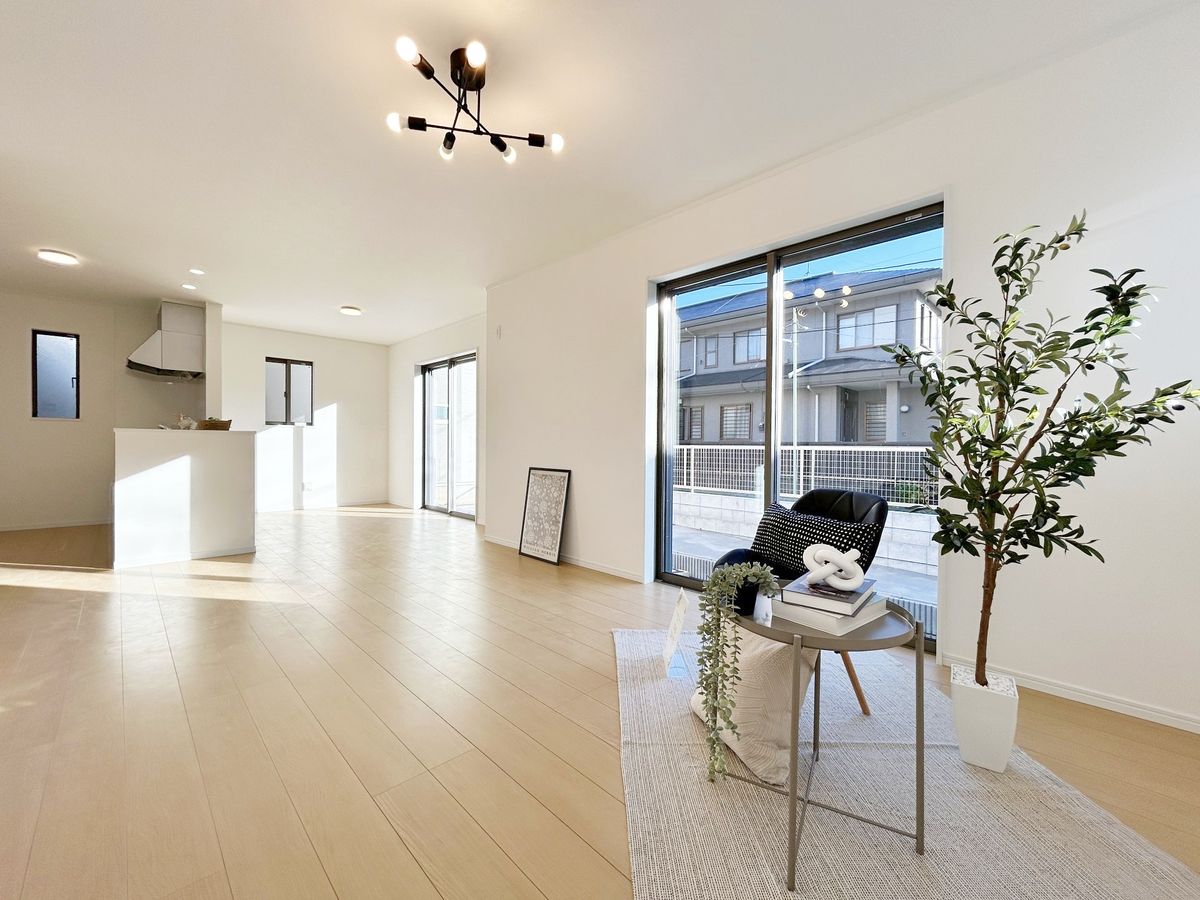 茅ヶ崎市柳島1丁目 新築戸建 B号棟 リビング リビング