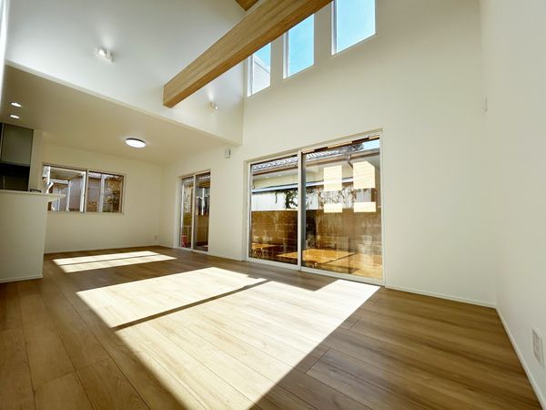 茅ヶ崎市東海岸北5丁目 新築戸建 リビング 茅ヶ崎市東海岸北5丁目 新築戸建 リビング