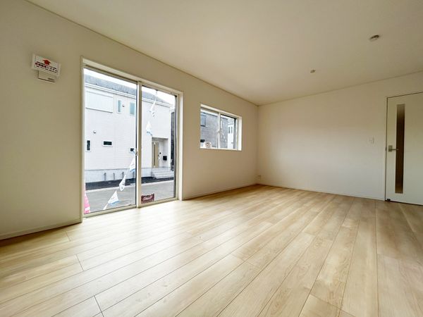 茅ヶ崎市柳島2丁目 新築戸建 8号棟 リビング