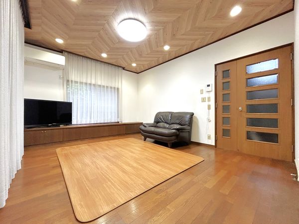 茅ヶ崎市中海岸4丁目 戸建 リビング