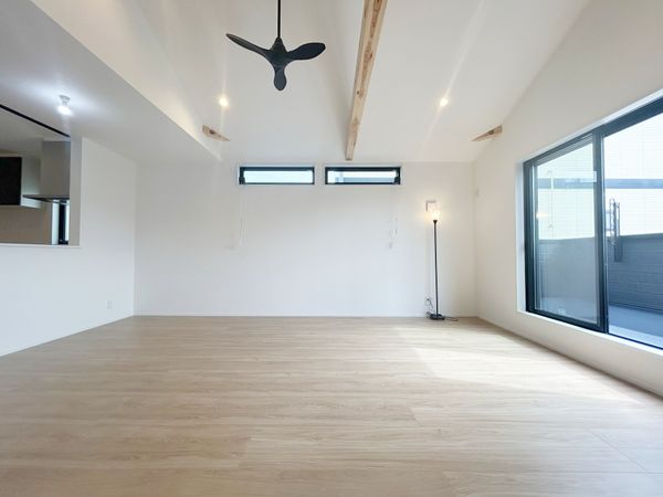 茅ヶ崎市今宿 新築戸建 リビング