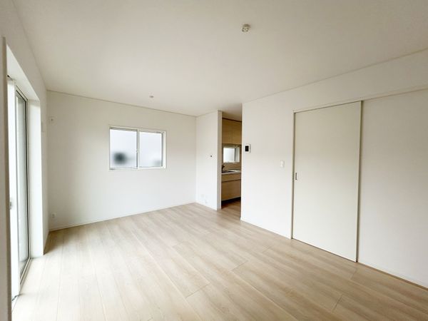 寒川町岡田8丁目 新築戸建 1号棟 リビング