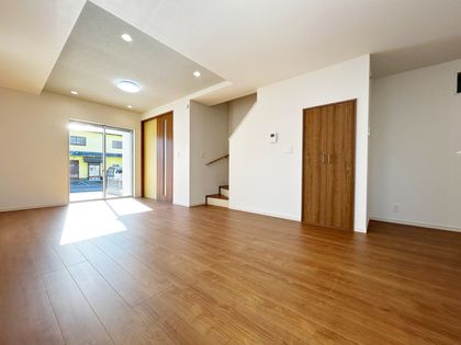 茅ヶ崎市香川4丁目 新築戸建 3号棟 リビング