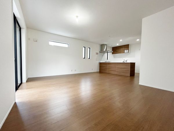 茅ヶ崎市松が丘2丁目 新築戸建 1号棟 リビング