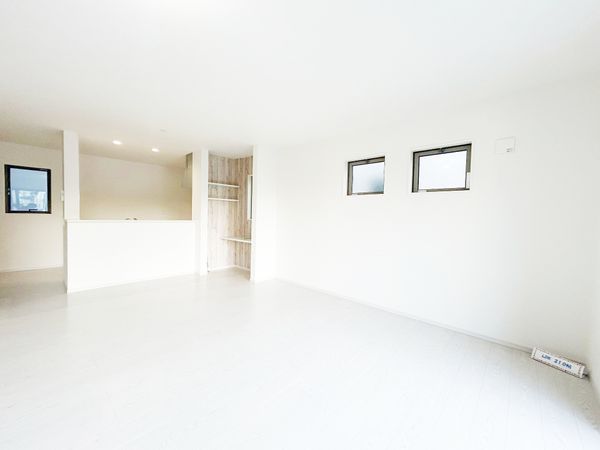 茅ヶ崎市柳島1丁目 新築戸建 2号棟 リビング