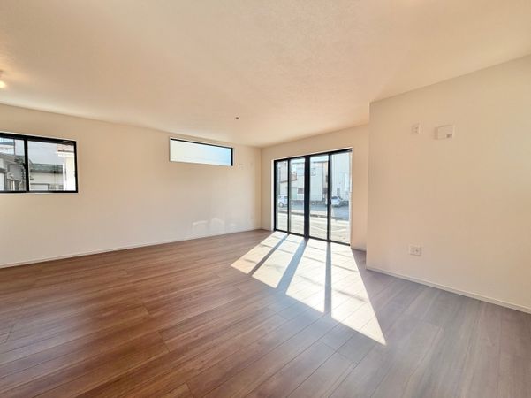 寒川町中瀬 新築戸建 リビング