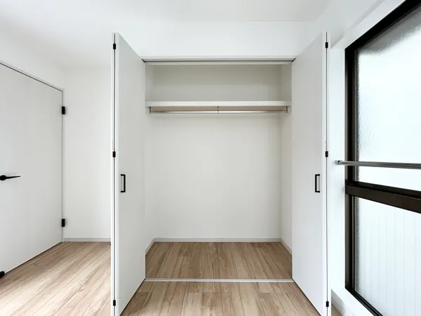 約5.2帖洋室・収納