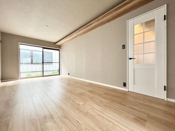 寒川町一之宮5丁目 中古戸建 リビング 寒川町一之宮5丁目 中古戸建 リビング