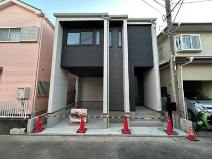 茅ヶ崎市南湖5丁目 新築戸建 駐車場