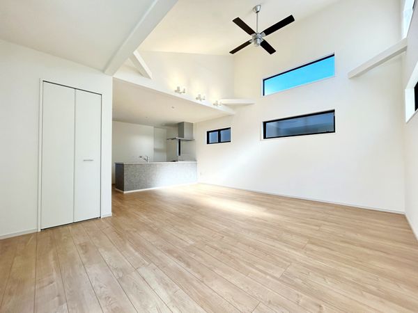 茅ヶ崎市矢畑 新築戸建 4号棟 リビング