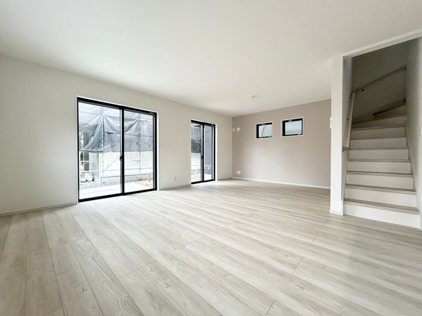 茅ヶ崎市今宿 新築戸建 1号棟 リビング