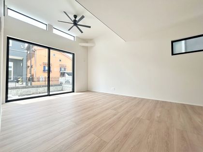 寒川町小谷1丁目 新築戸建 D号棟 リビング