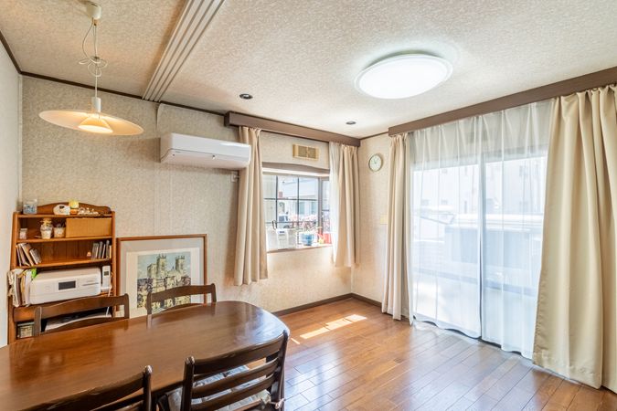 茅ヶ崎市東海岸北3丁目 戸建 リビング