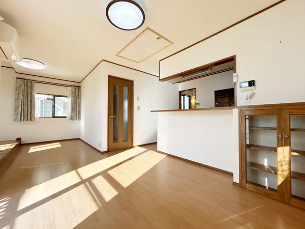 茅ヶ崎市東海岸南1丁目 戸建 リビング 茅ヶ崎市東海岸南1丁目 戸建 リビング