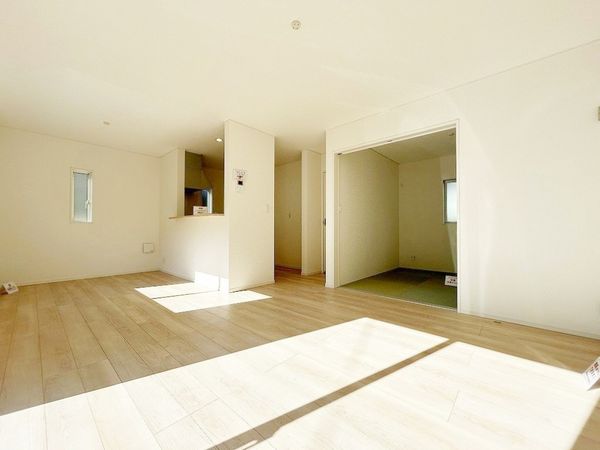 茅ヶ崎市浜之郷 新築戸建 リビング 茅ヶ崎市浜之郷 新築戸建 リビング