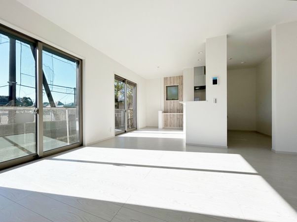 茅ヶ崎市白浜町 新築戸建 リビング 茅ヶ崎市白浜町 新築戸建 リビング