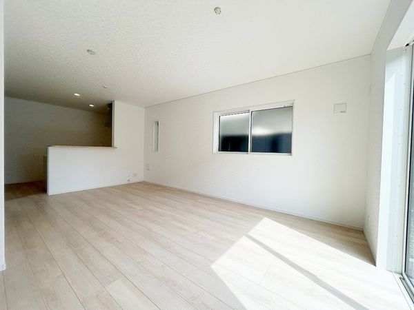 寒川町岡田8丁目 新築戸建 2号棟 リビング 寒川町岡田8丁目 新築戸建 2号棟 リビング