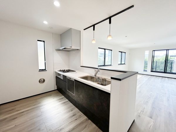 茅ヶ崎市円蔵2丁目 新築戸建 3号棟 キッチン 茅ヶ崎市円蔵2丁目 新築戸建 3号棟 キッチン