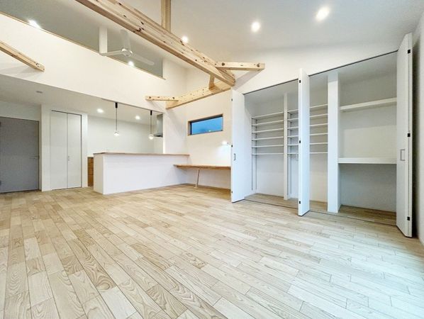 茅ヶ崎市美住町 新築2号棟 リビング 茅ヶ崎市美住町 新築2号棟 リビング