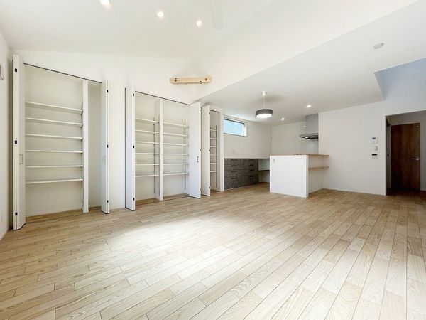 茅ヶ崎市美住町 新築1号棟 リビング 茅ヶ崎市美住町 新築1号棟 リビング