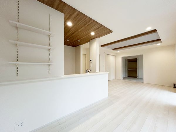 高座郡寒川町小谷2丁目 新築戸建 4号棟 リビング