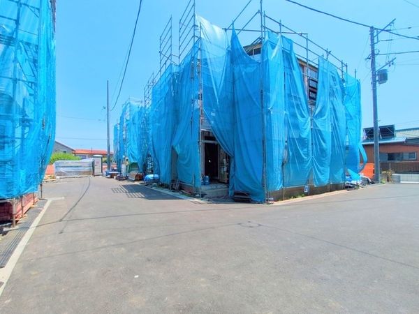 高座郡寒川町小谷2丁目 新築戸建 11号棟 前面道路含む外観 高座郡寒川町小谷2丁目 新築戸建 11号棟 前面道路含む外観