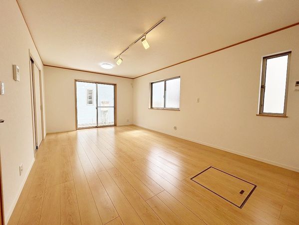 高座郡寒川町小谷3丁目 戸建 リビング 高座郡寒川町小谷3丁目 戸建 リビング