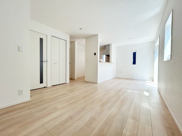 茅ヶ崎市今宿 新築戸建 リビング 茅ヶ崎市今宿 新築戸建 リビング