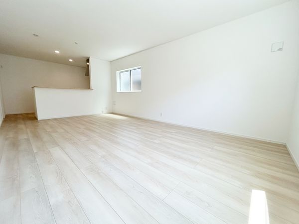 茅ヶ崎市萩園 新築戸建 リビング 茅ヶ崎市萩園 新築戸建 リビング